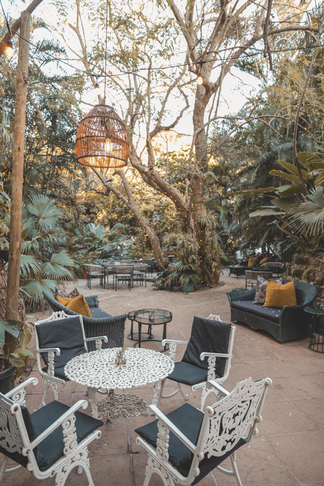 Beside Still Waters Boutique Hotel Durban Buitenkant foto