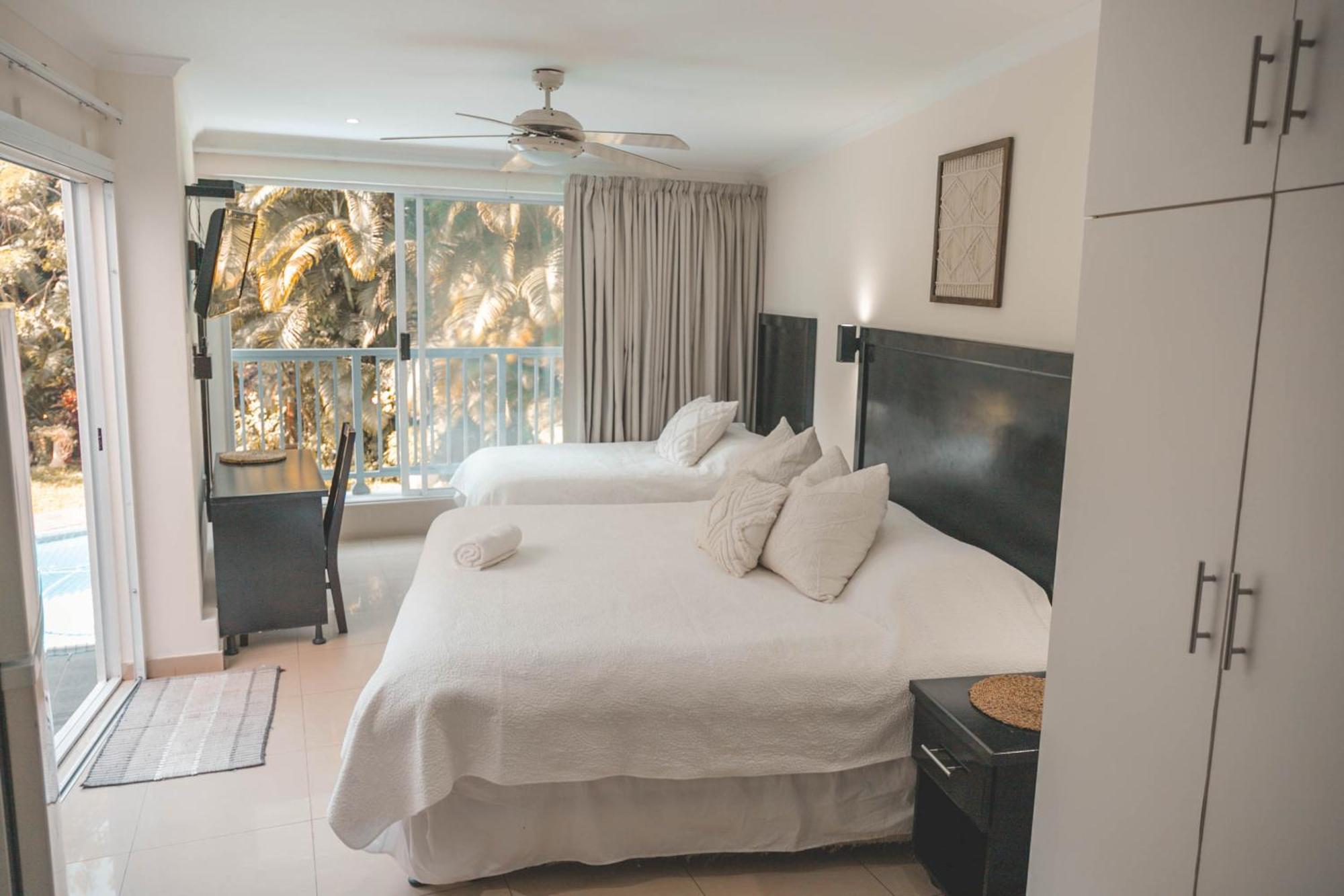Beside Still Waters Boutique Hotel Durban Buitenkant foto